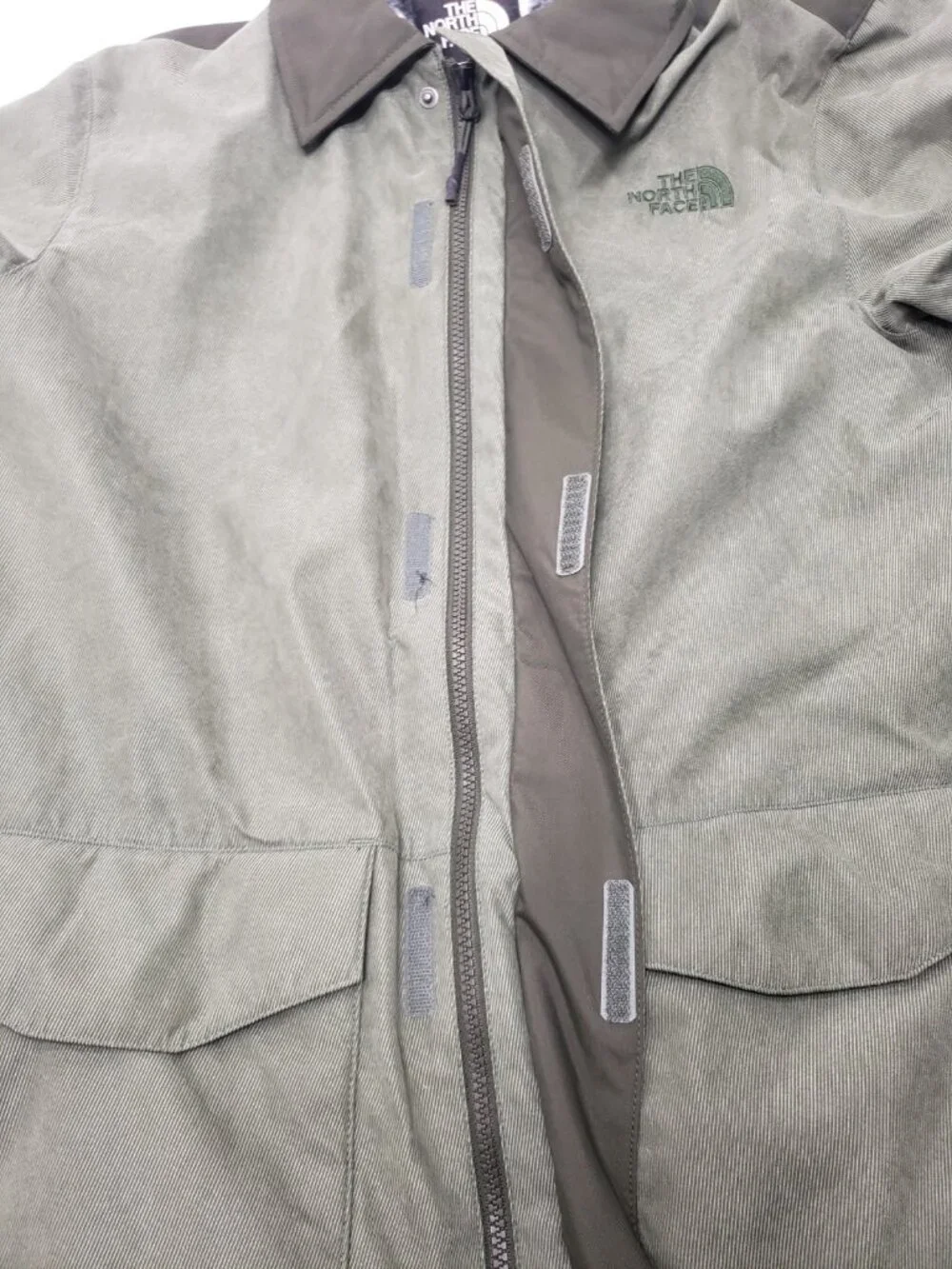 The North Face NF0A2TAB Men’s Large Green Insulated Jacket Plaid Fleece Lined